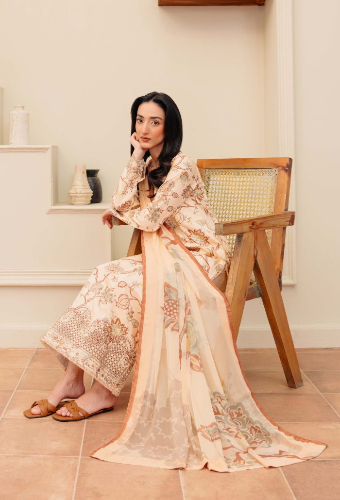 MIRAL - D05 Chiffon Pakistani Winter Dresses - Humdum - 4