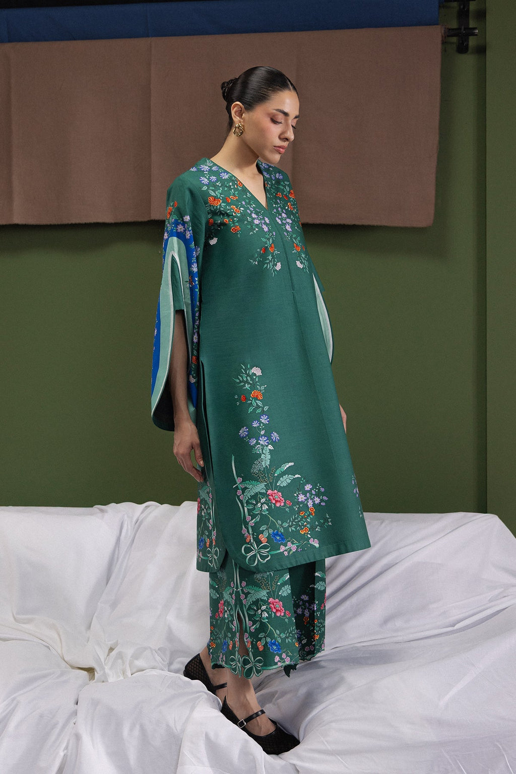 Willow Aesthetic Cambric Pakistani Summer Dresses - Afrozeh - 2