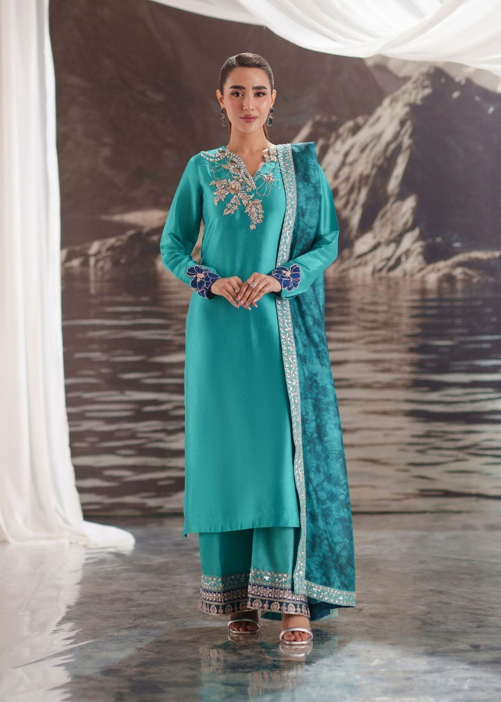 Lumi Luxury Pakistani Fashion