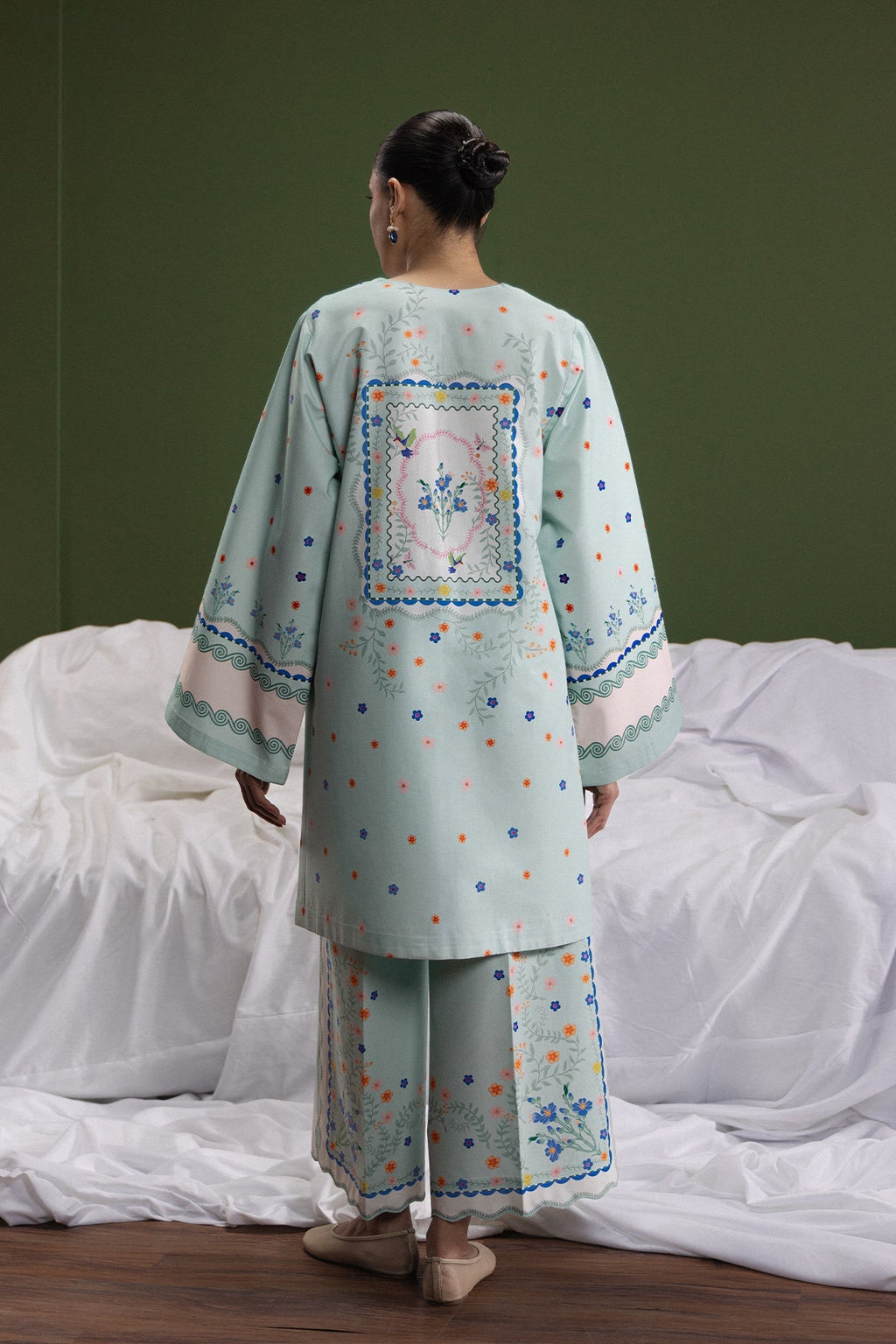 Spring Calm Cambric Pakistani Summer Dresses - Afrozeh - 4