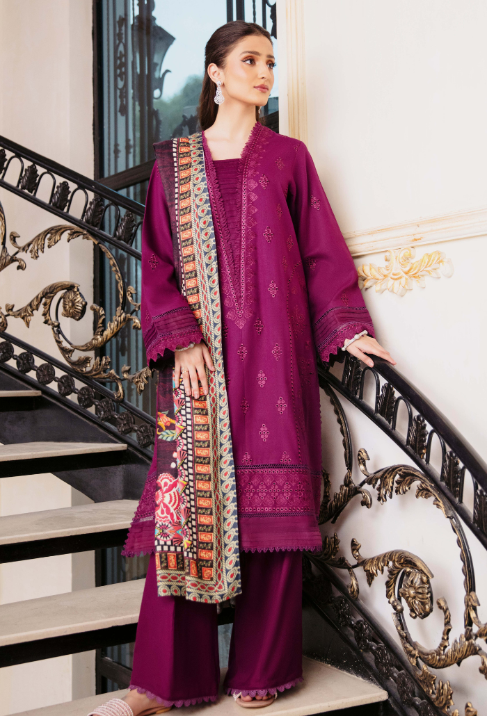 Serene - D07 Premium Fabric Pakistani Winter Dresses - Humdum - 1