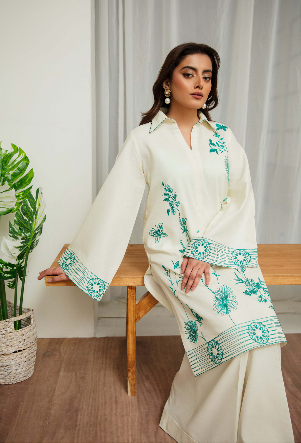 Ayra - D02 Lawn Pakistani Summer Dresses - Humdum - 2