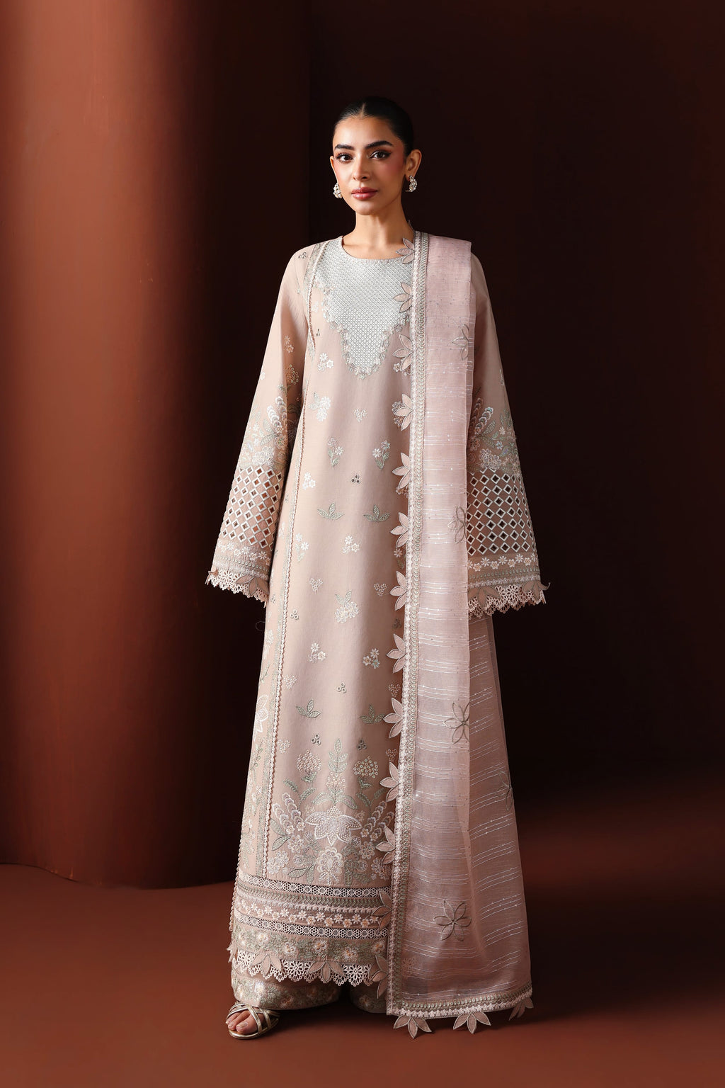 Yasmina Luxury Pakistani Fashion