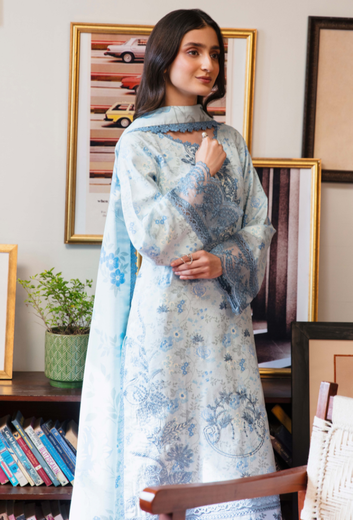 LAIBA - D07 Organza Pakistani Winter Dresses - Humdum - 4