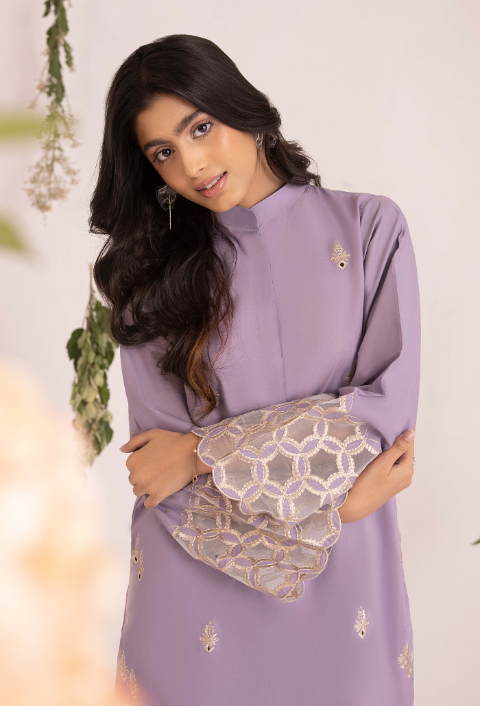 Pret 2 - D01 Lawn Pakistani Summer Dresses - Humdum - 4