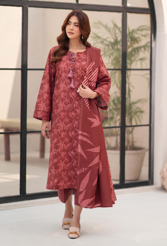 La vie - D03 Khaddar Pakistani Winter Dresses - Humdum - 1