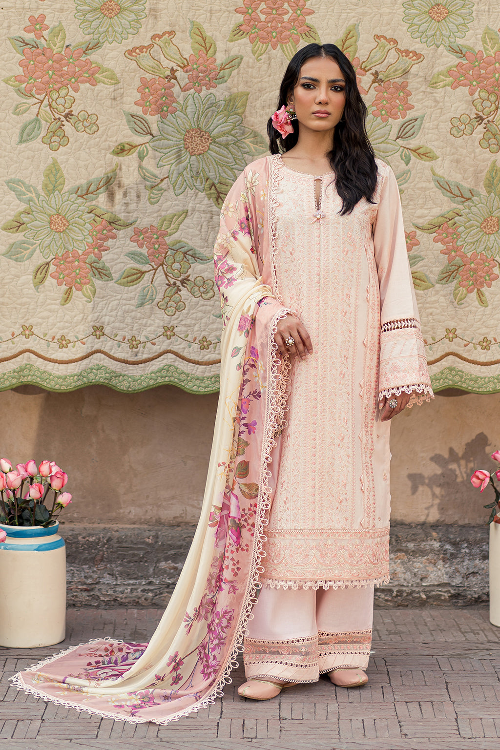 Kaatha Embroidered Pakistani Dress