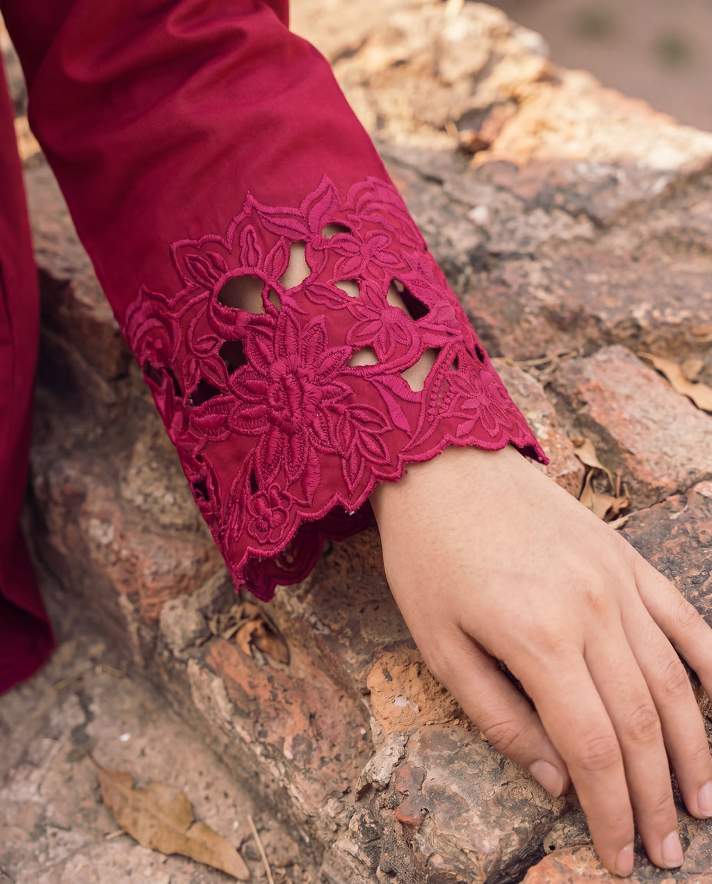 Creme Lawn Pakistani Summer Dresses - Sahiba-clothing - 3