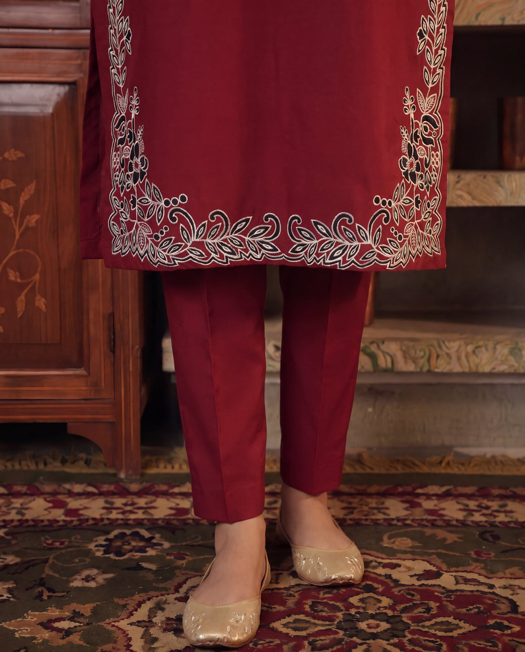 Crowne Maroon Premium Fabric Pakistani Summer Dresses - Sahiba-clothing - 3