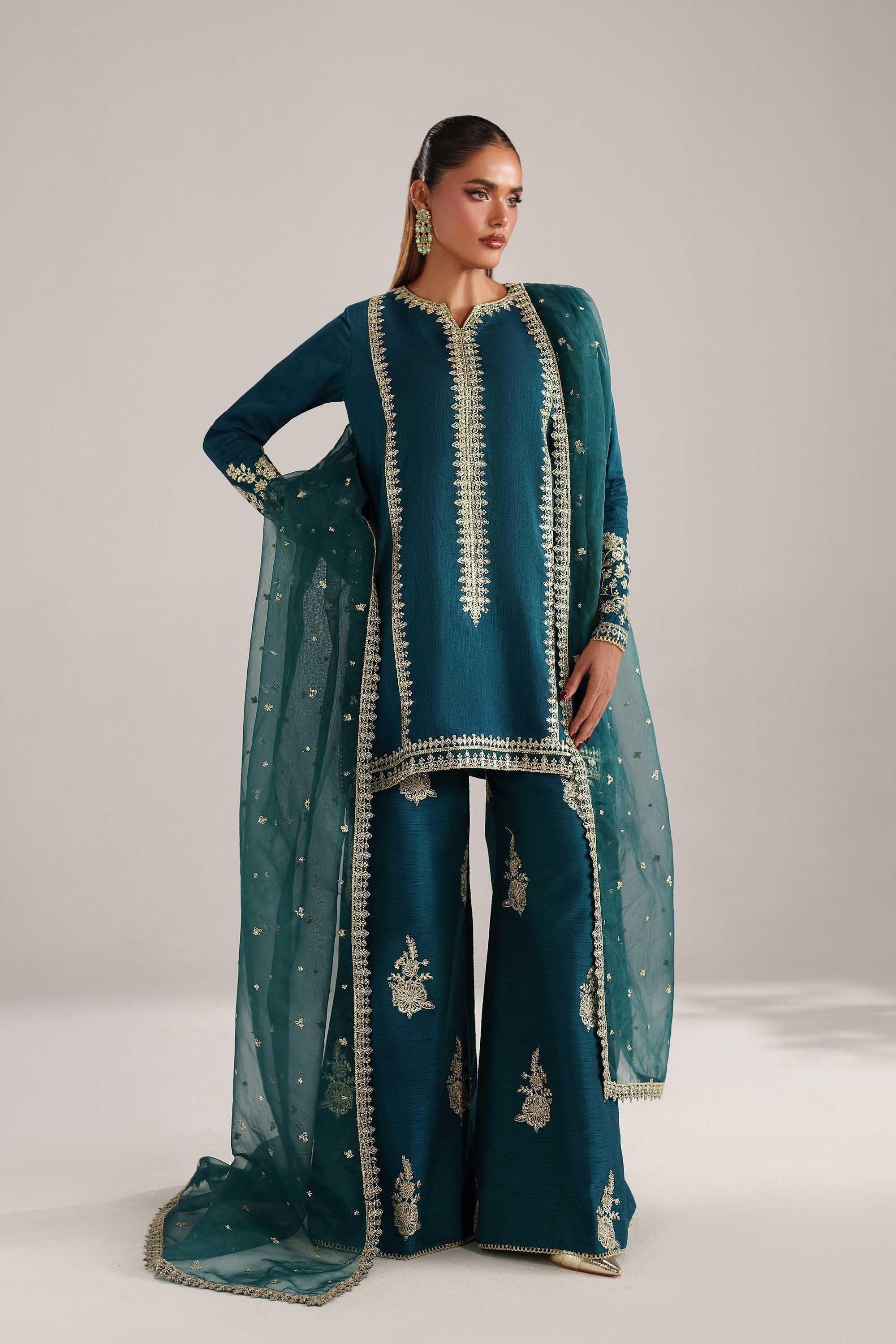 Naranj Luxury Pakistani Fashion