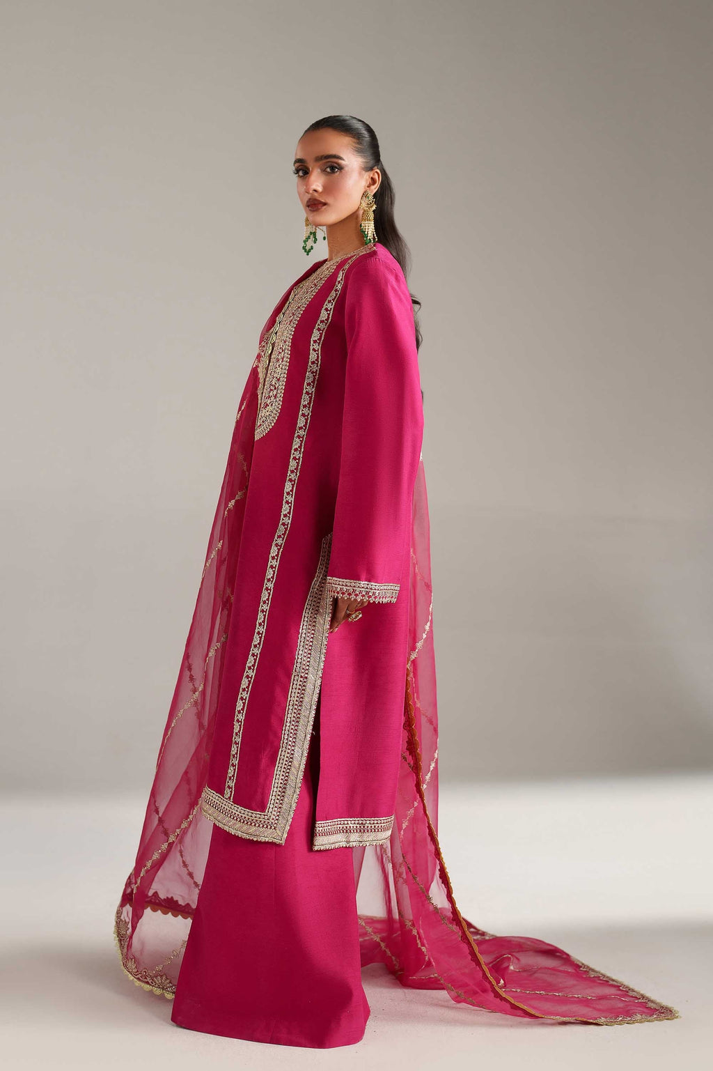Inaya