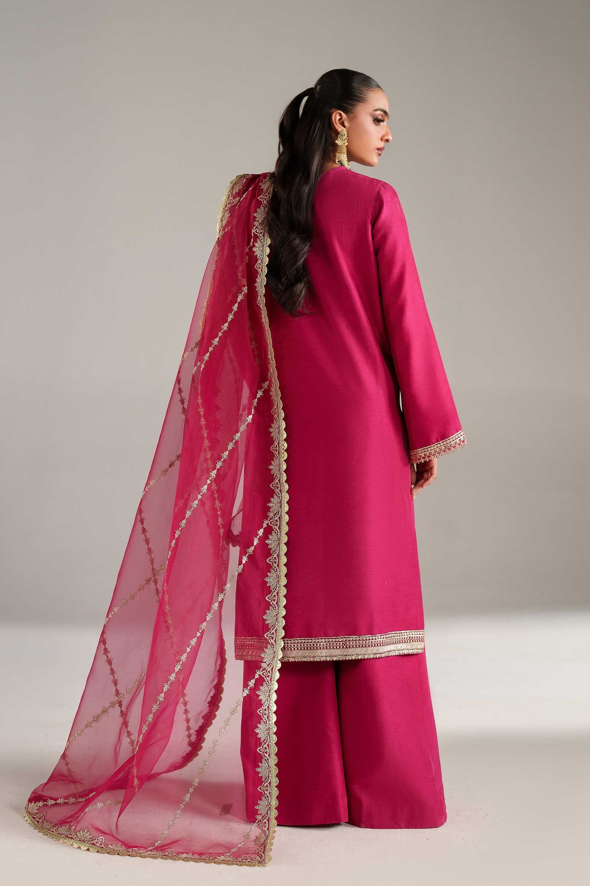 Inaya