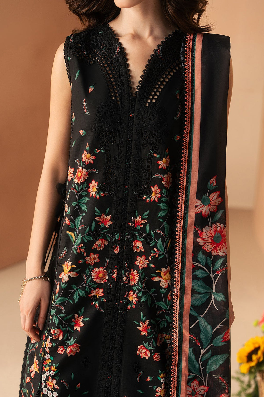 Nightlure Premium Fabric Pakistani Summer Dresses - Afrozeh - 4