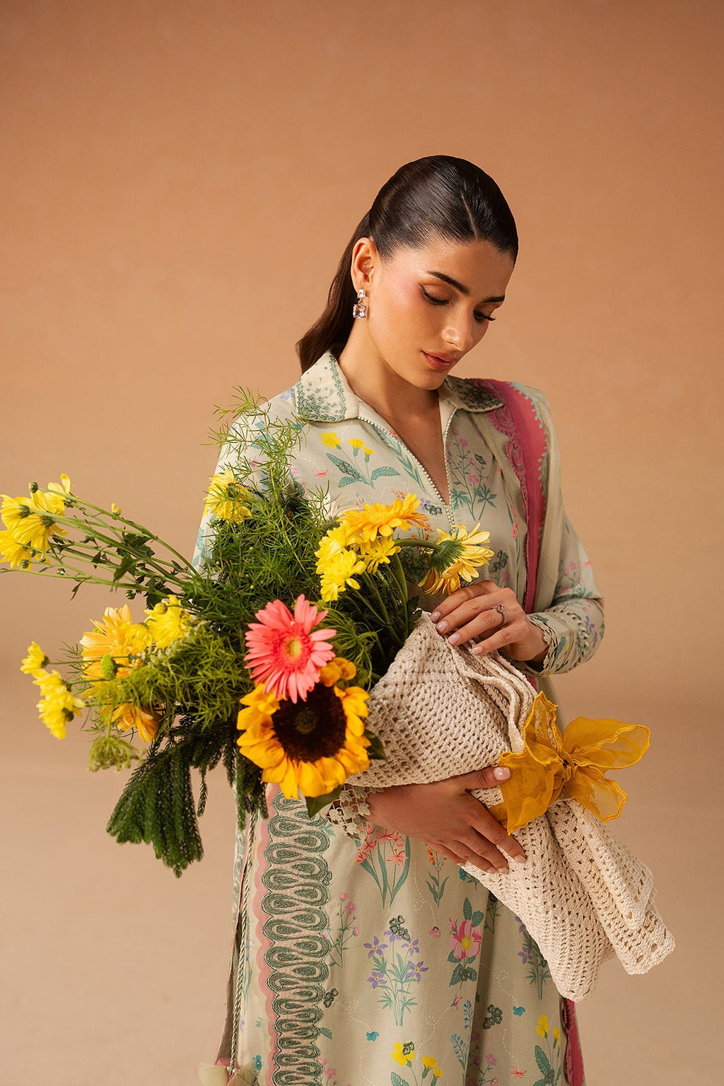 Sunlaced Green Premium Fabric Pakistani Summer Dresses - Afrozeh - 4