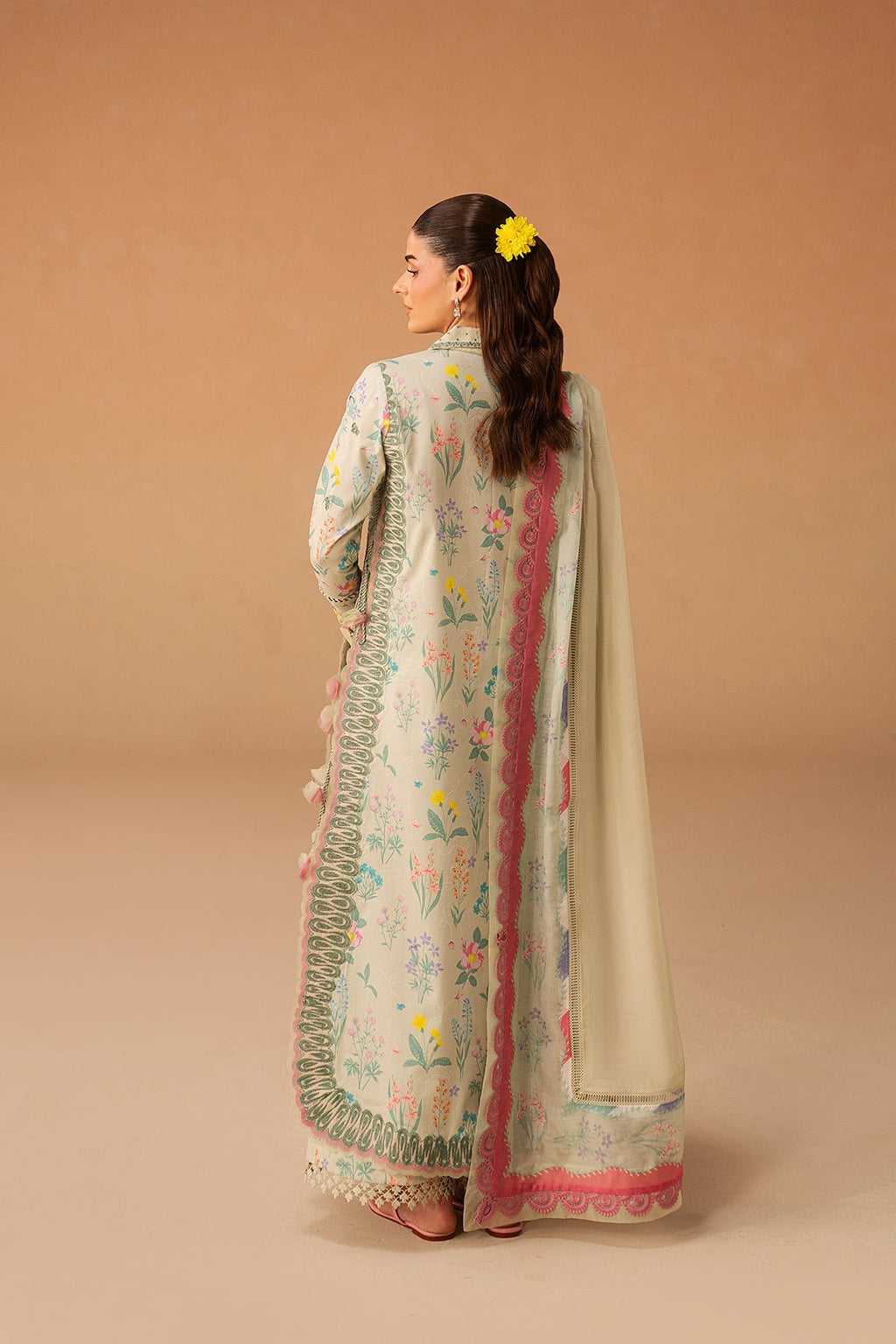 Sunlaced Green Premium Fabric Pakistani Summer Dresses - Afrozeh - 5
