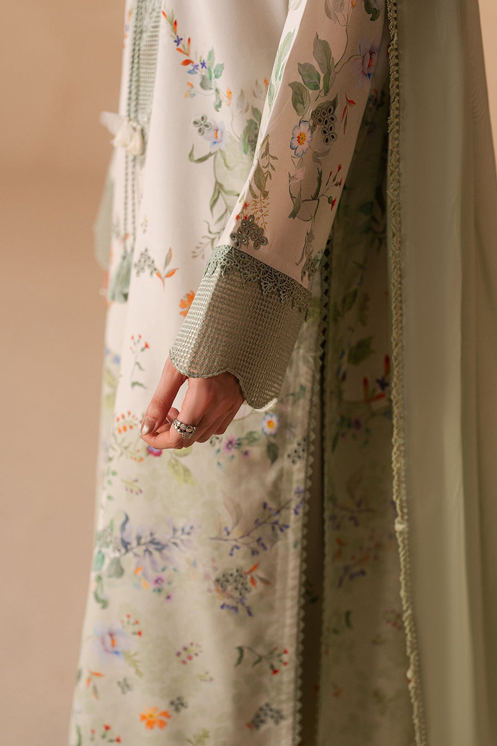 Vesperd Premium Fabric Pakistani Summer Dresses - Afrozeh - 3