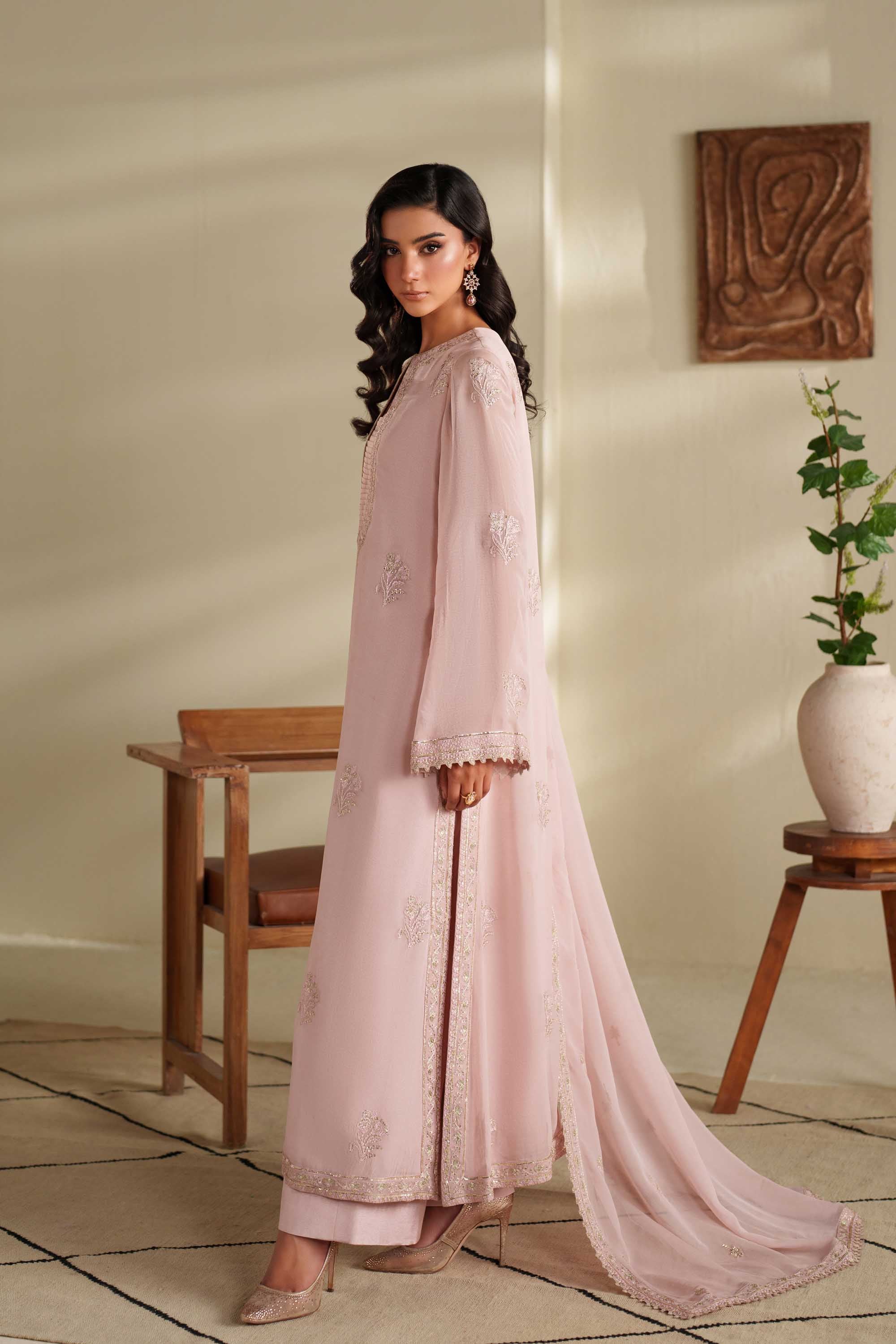 Friya Luxury Pakistani Fashion