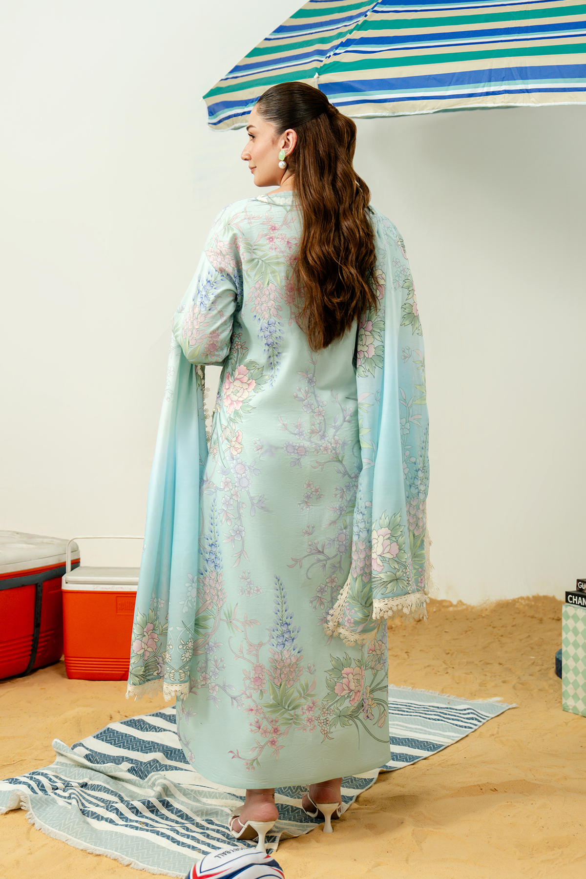 Avya