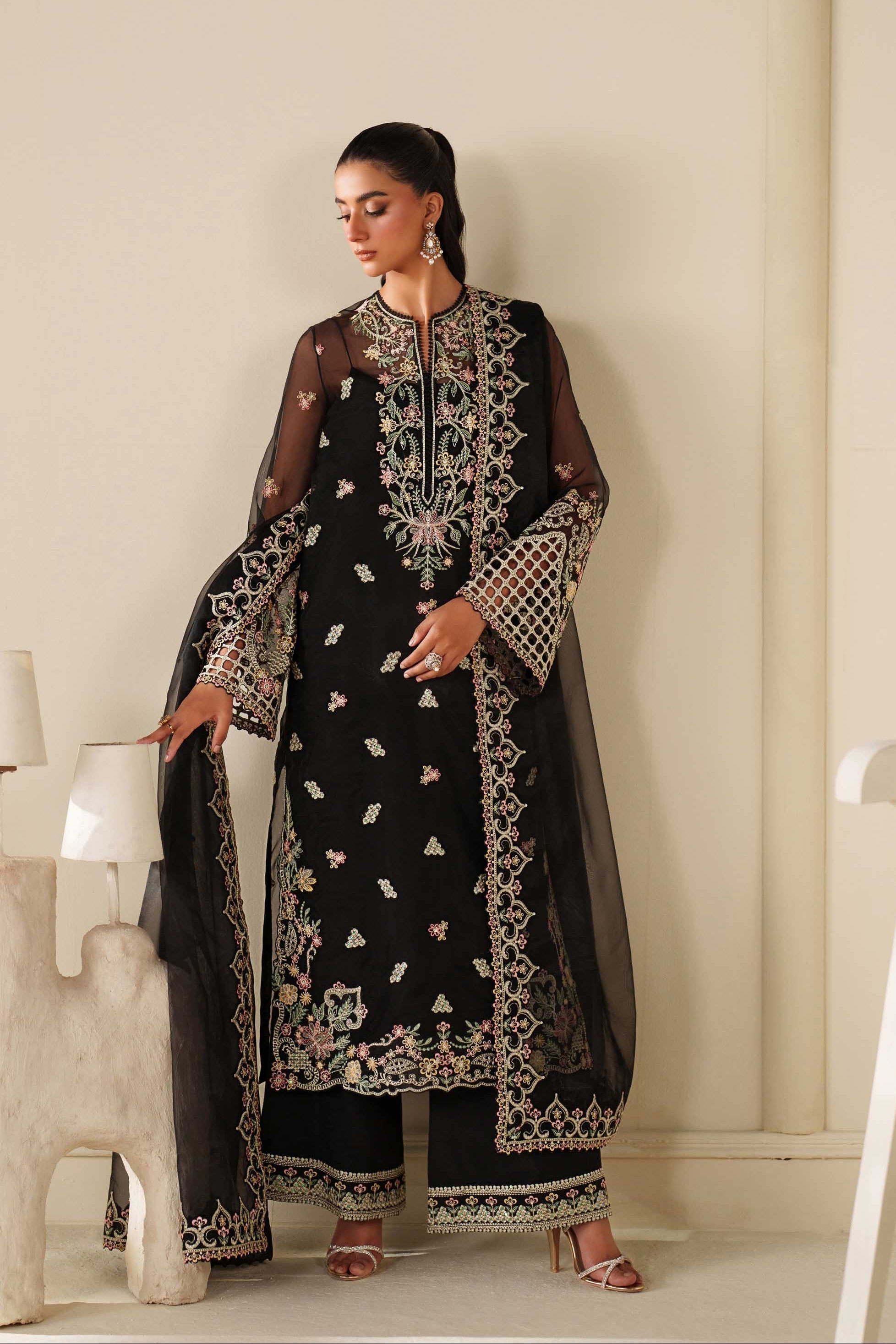 Noir Pakistani Casuals Dresses Collection