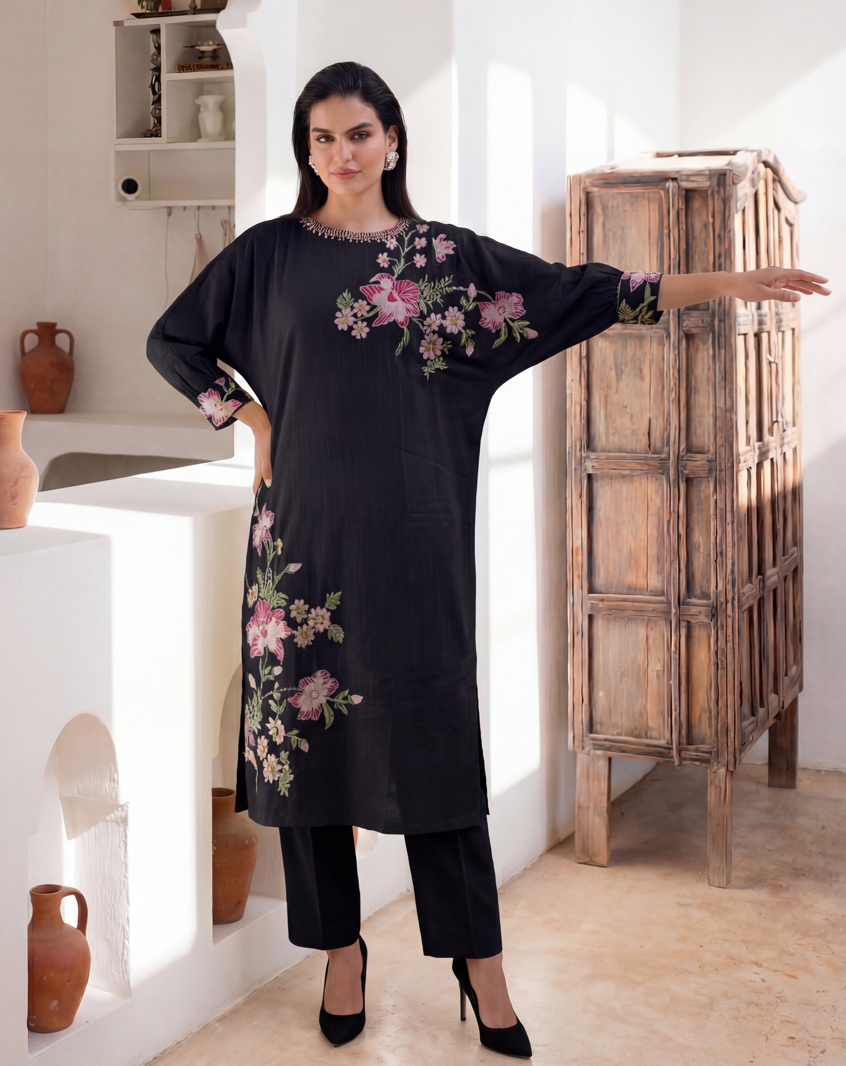 Dilkash Black Premium Fabric Pakistani Winter Dresses - Sahiba-clothing - 1