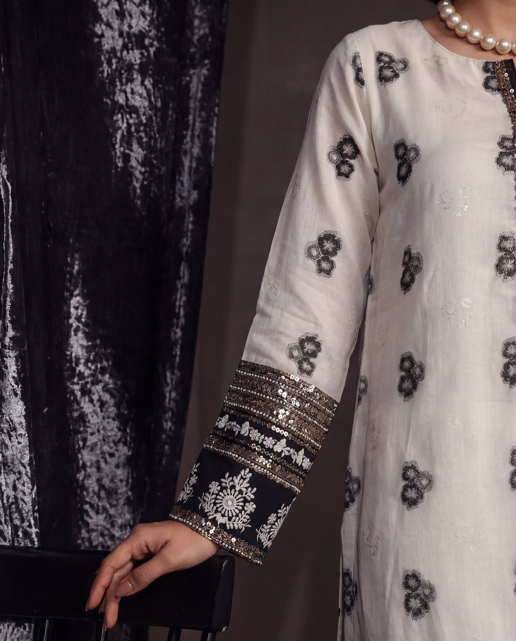 Dur-e-Shahwar Premium Fabric Pakistani Summer Dresses - Sahiba-clothing - 2
