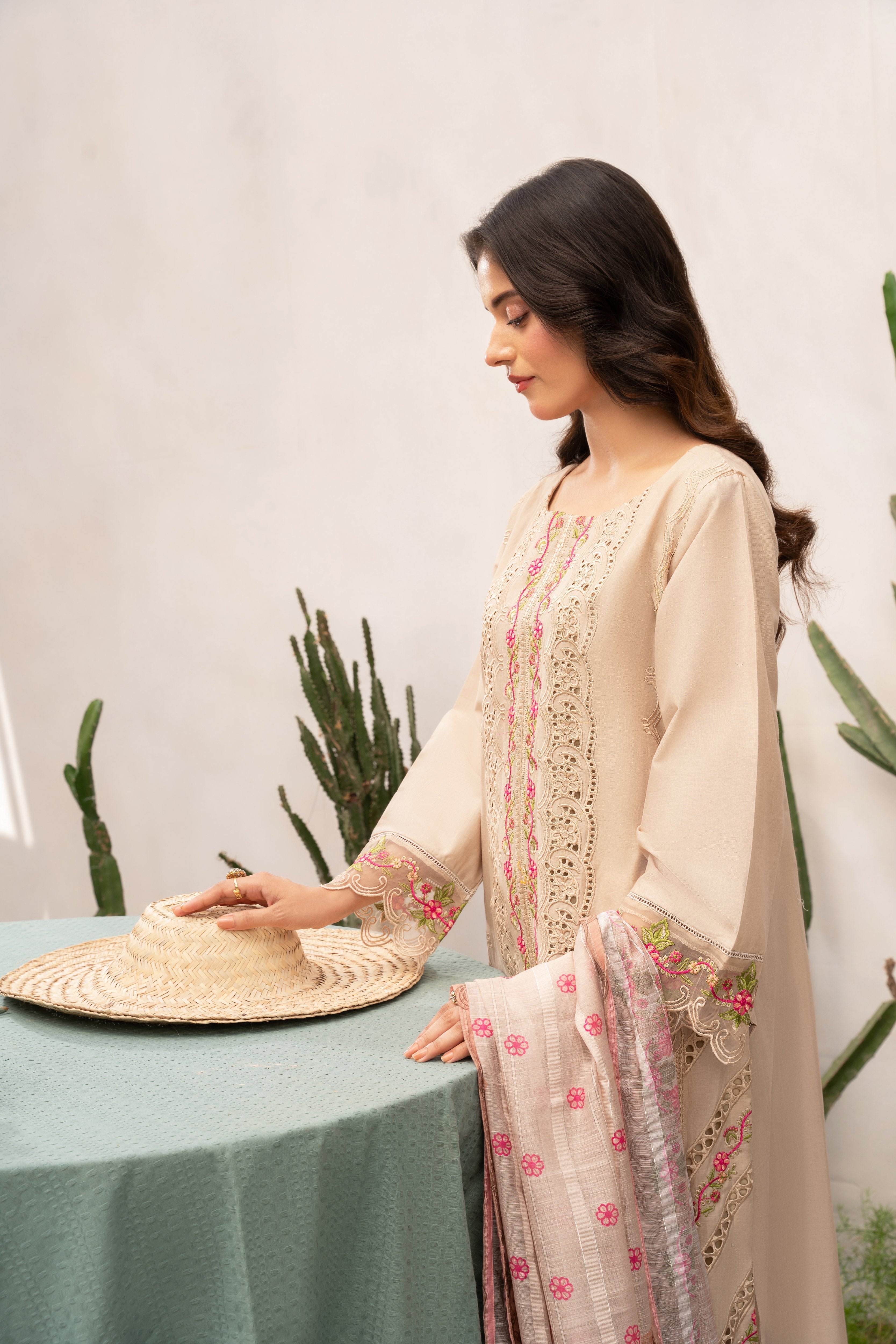 Zigana Premium Fabric Pakistani Winter Dresses - Sahiba-clothing - 3