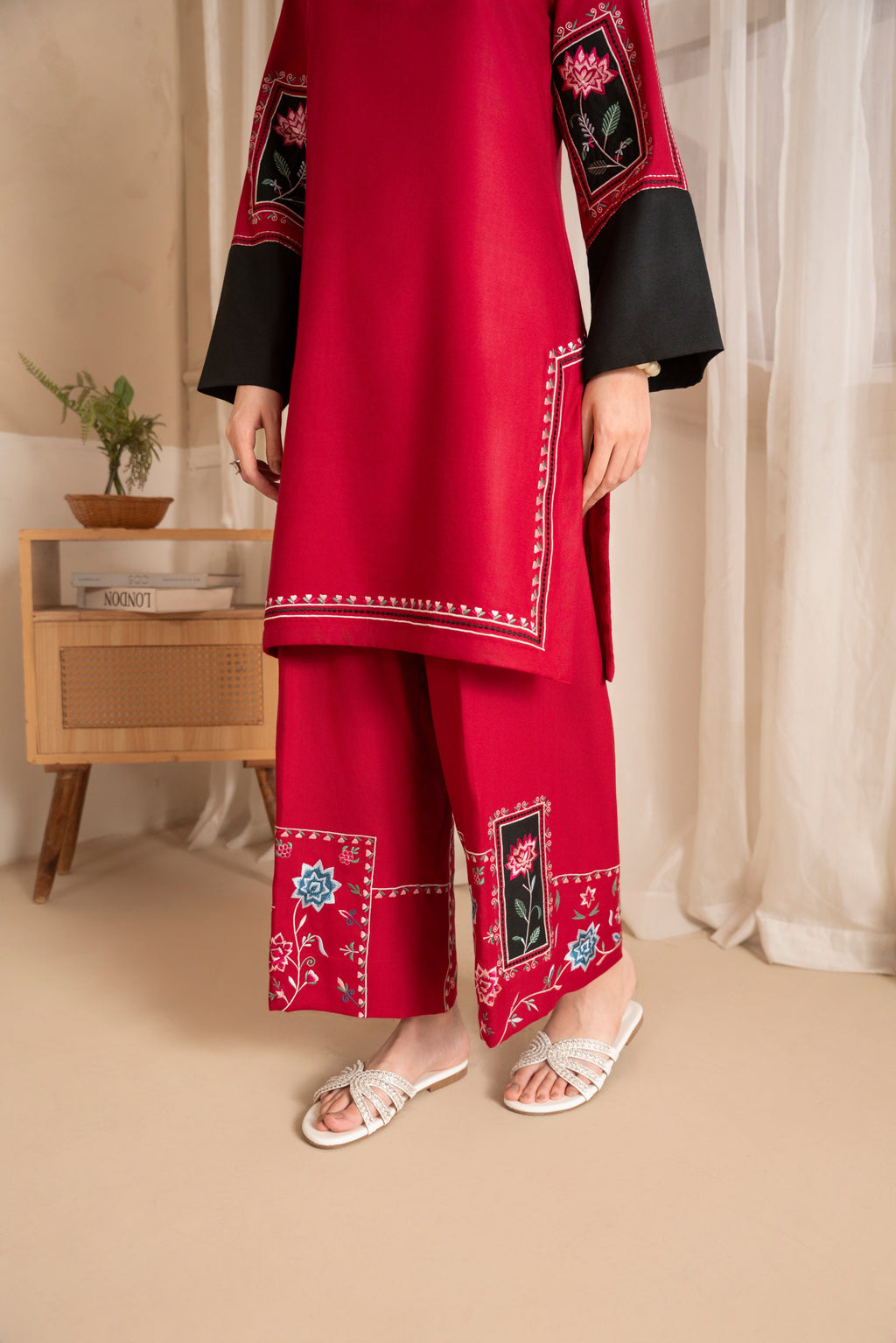 Miraaz Premium Fabric Pakistani Winter Dresses - Sahiba-clothing - 5