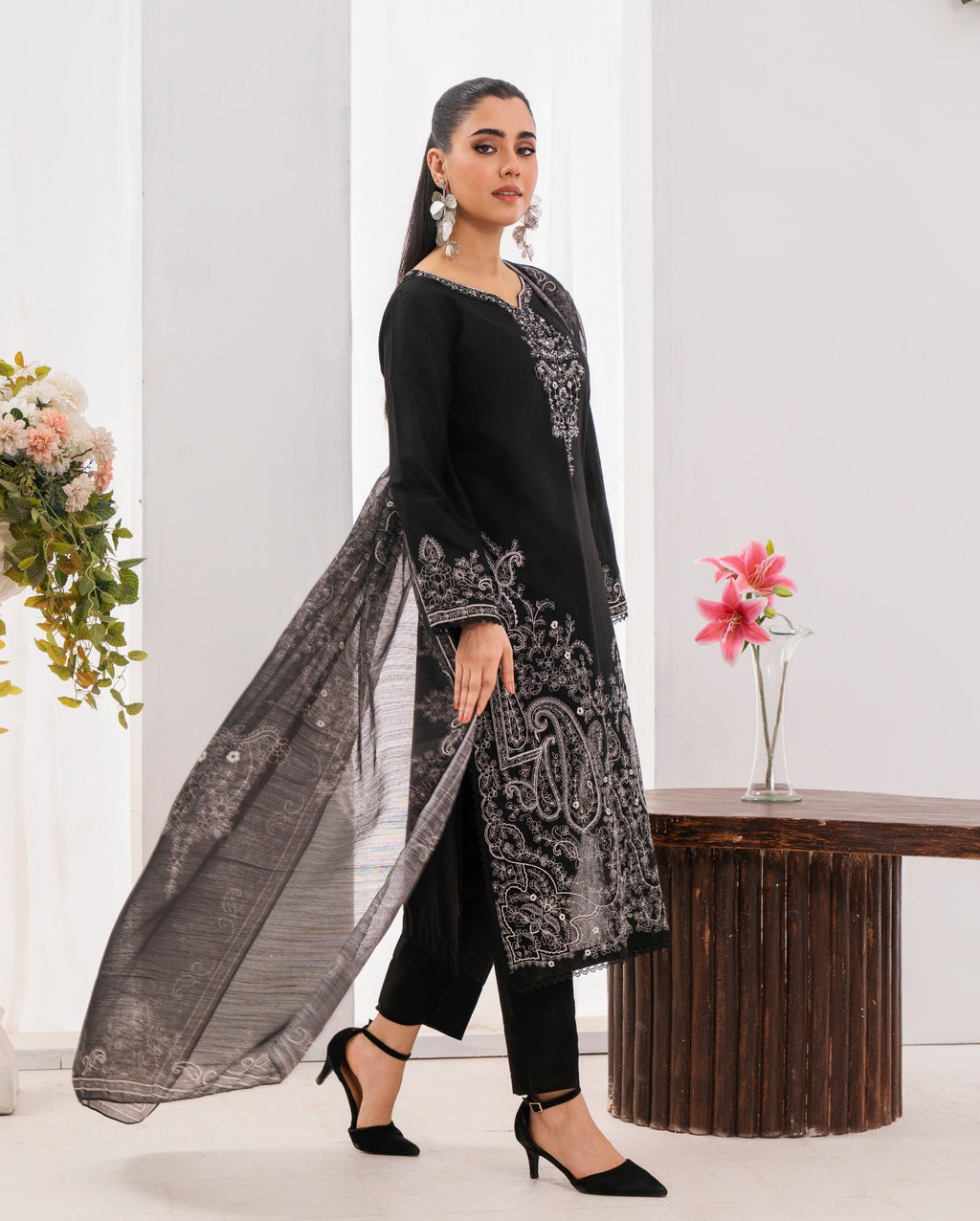 Khoobsurat Black Premium Fabric Pakistani Winter Dresses - Sahiba-clothing - 6