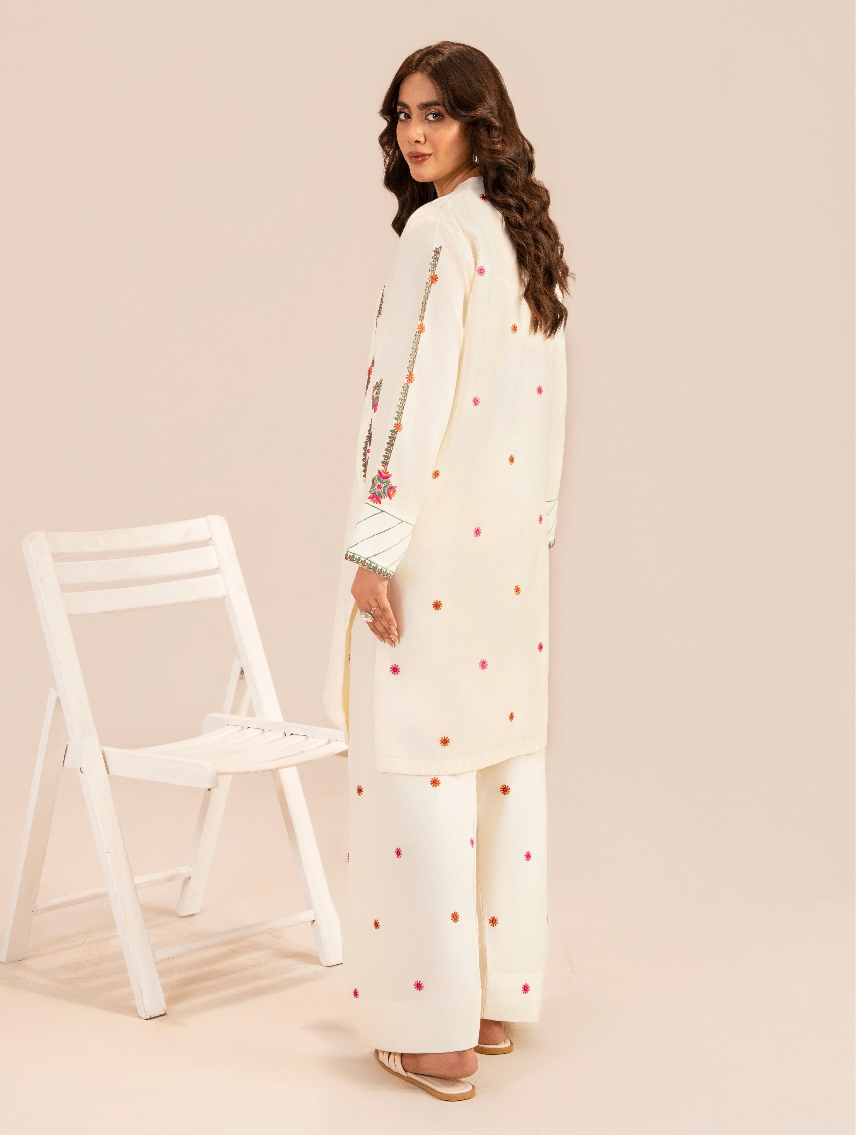 Fanni White Premium Fabric Pakistani Winter Dresses - Sahiba-clothing - 2