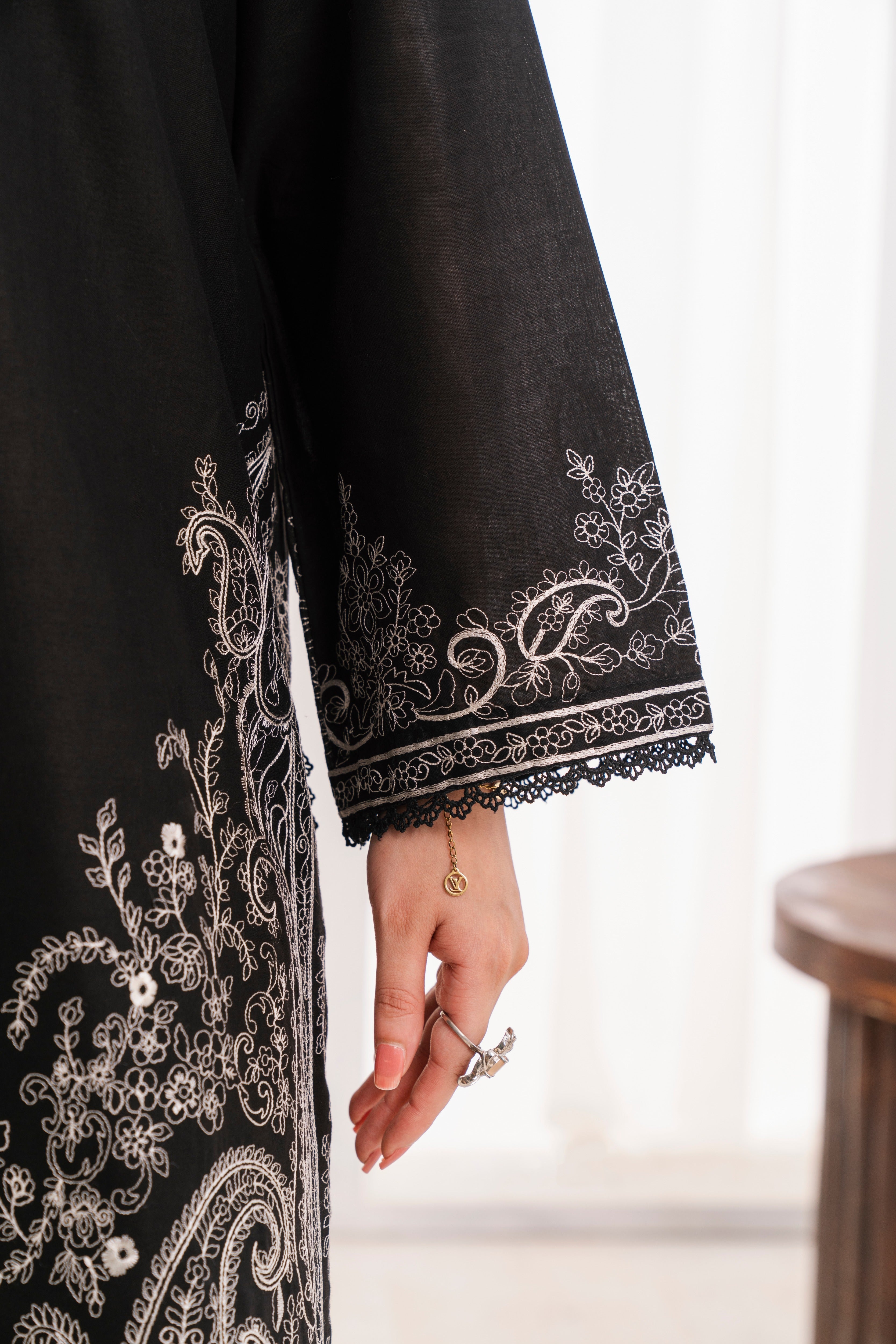 Khoobsurat Black Premium Fabric Pakistani Winter Dresses - Sahiba-clothing - 4