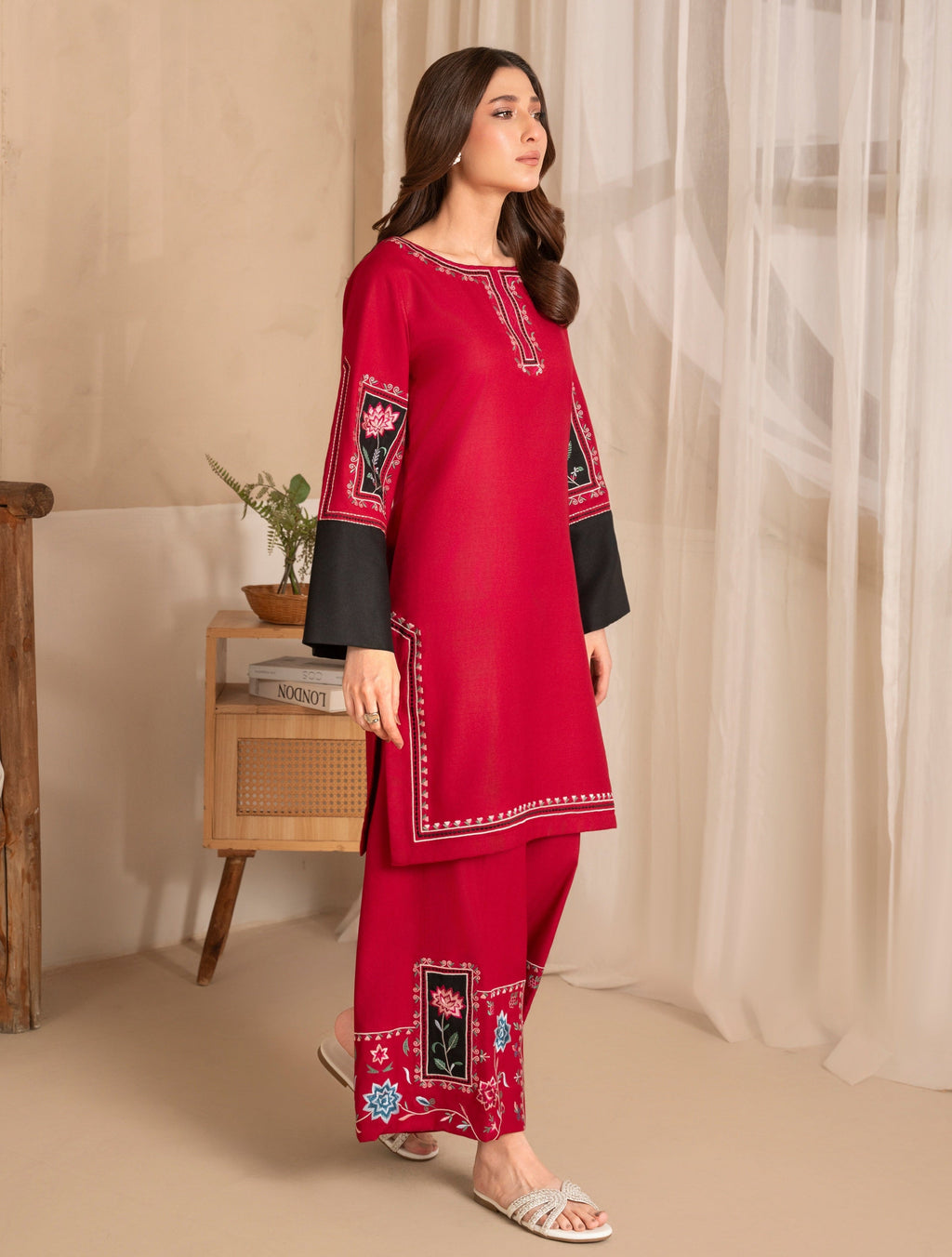 Miraaz Premium Fabric Pakistani Winter Dresses - Sahiba-clothing - 2