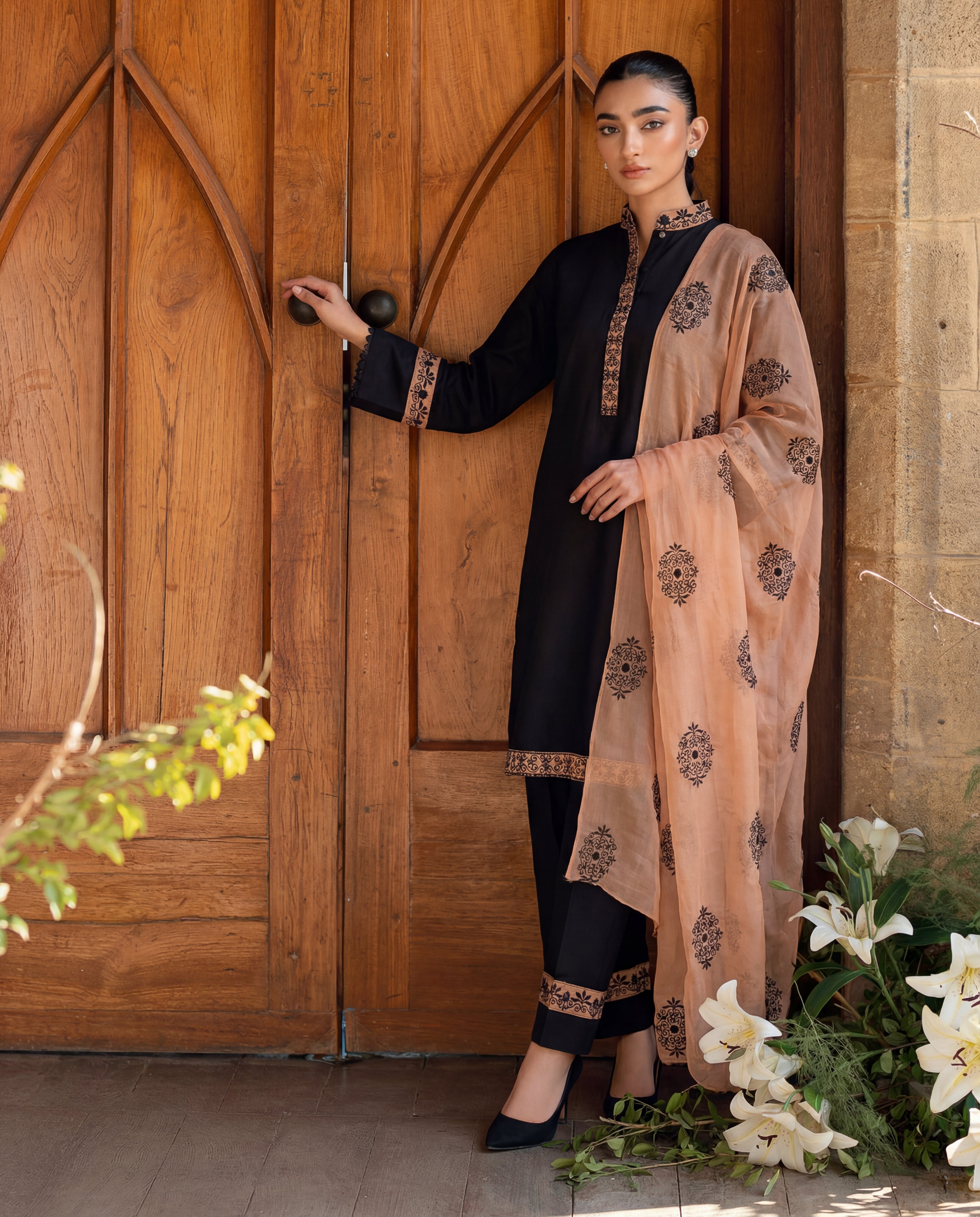 Darum Black Premium Fabric Pakistani Winter Dresses - Sahiba-clothing - 6