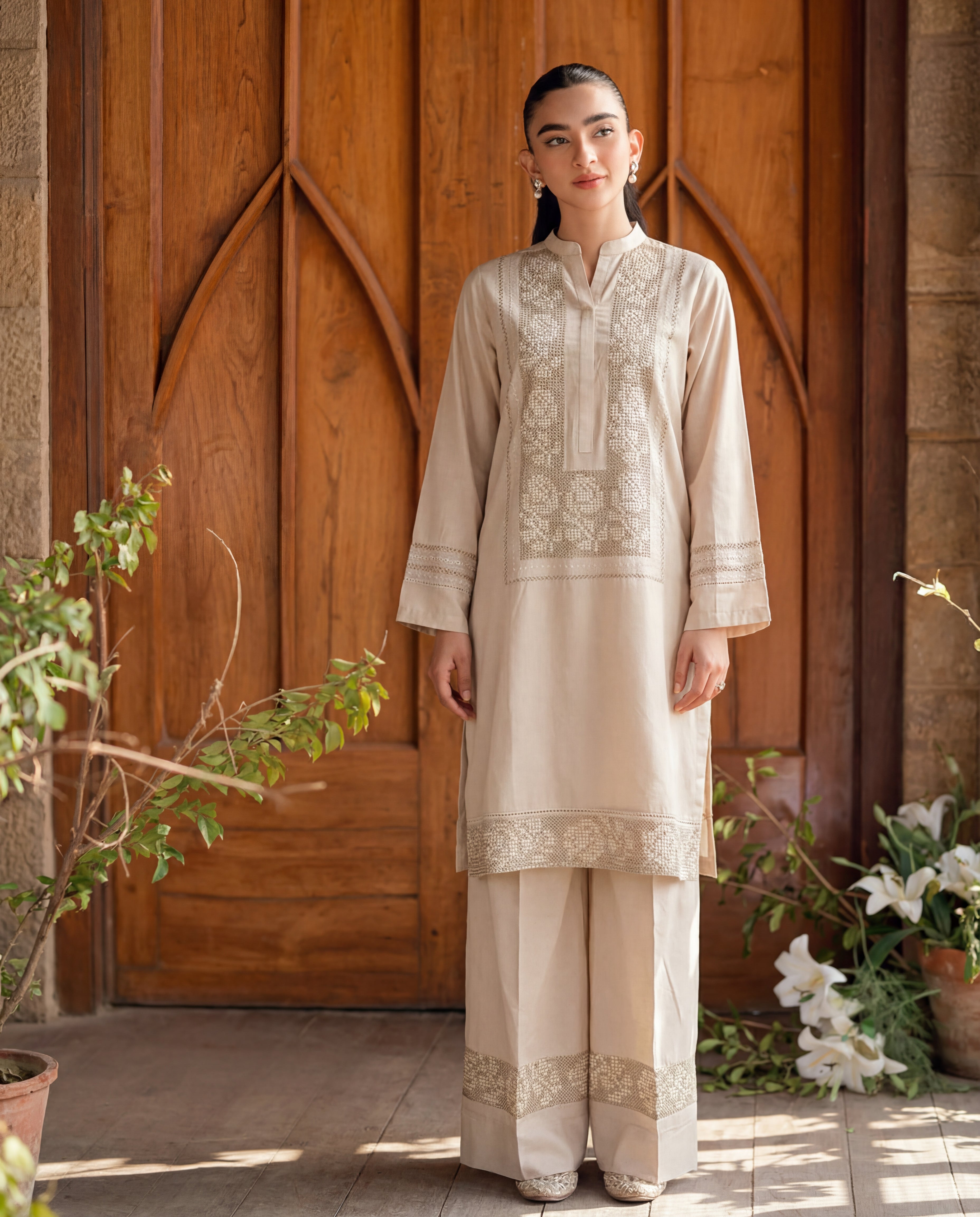 Rangrez Jawa Premium Fabric Pakistani Winter Dresses - Sahiba-clothing - 4