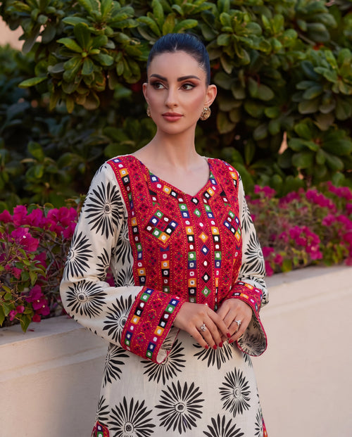 Coreopsis Premium Fabric Pakistani Summer Dresses - Sahiba-clothing - 2