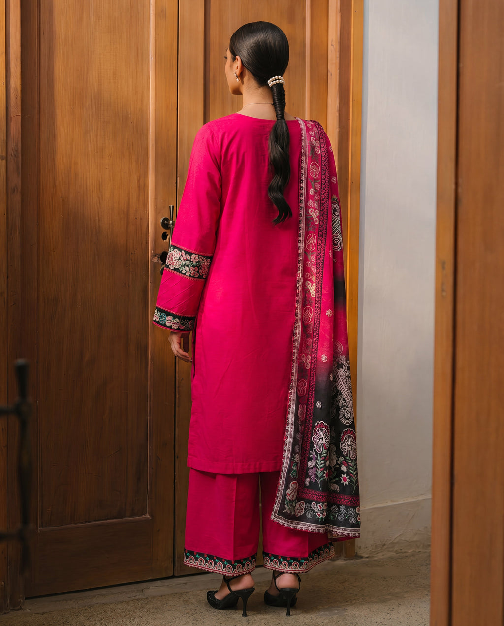 Zarnigar Premium Fabric Pakistani Summer Dresses - Sahiba-clothing - 2