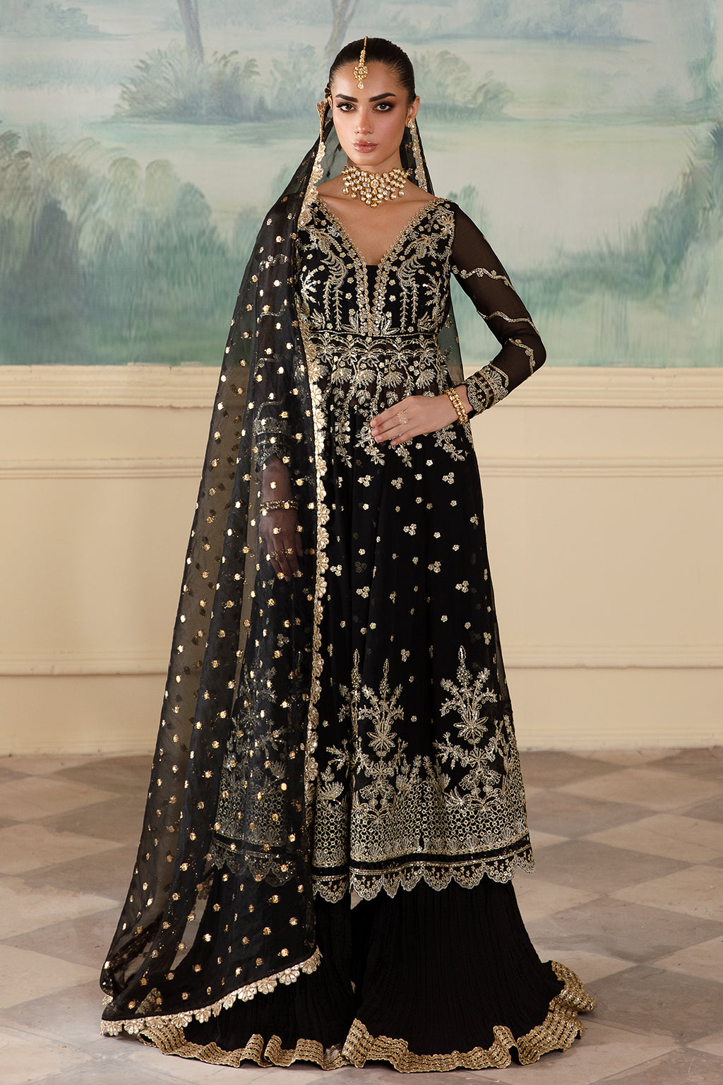 Nafeesa Embroidered Pakistani Dress