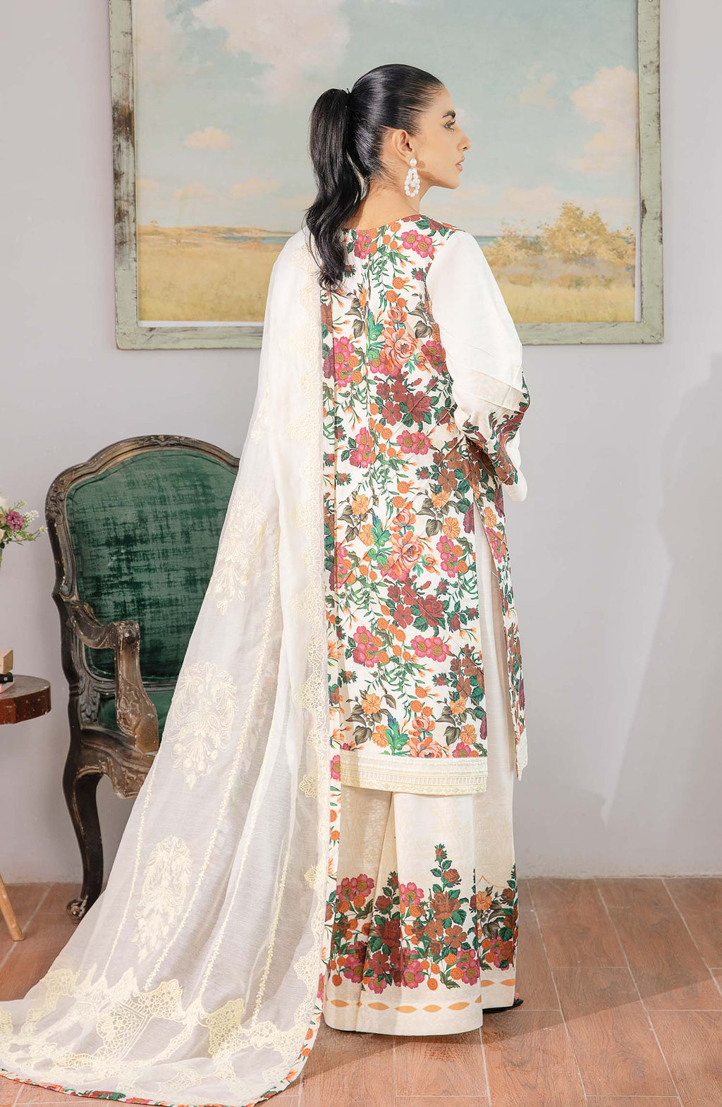 Pearl Daisy Luxury Pakistani Fashion