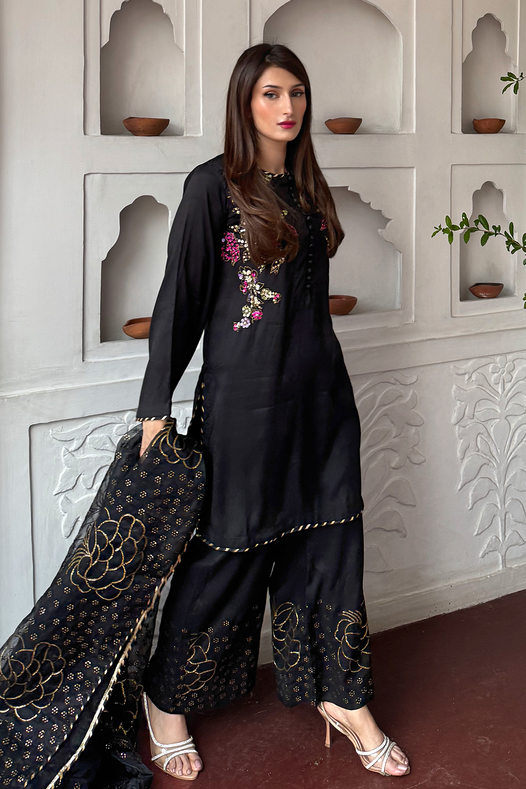 Armish Pakistani Casuals Dresses Collection
