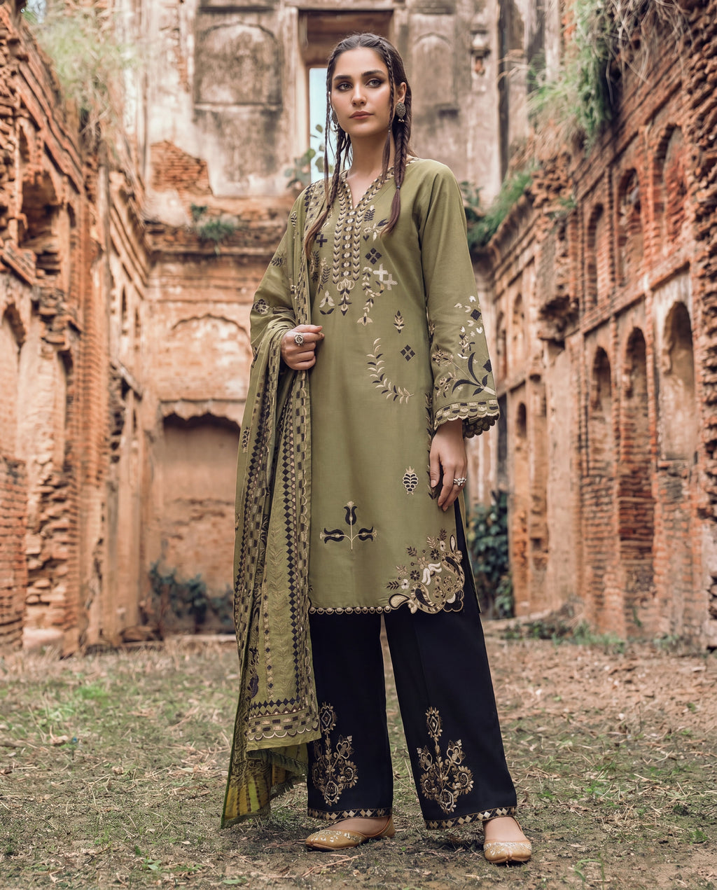 Ishwa Premium Fabric Pakistani Summer Dresses - Sahiba-clothing - 1