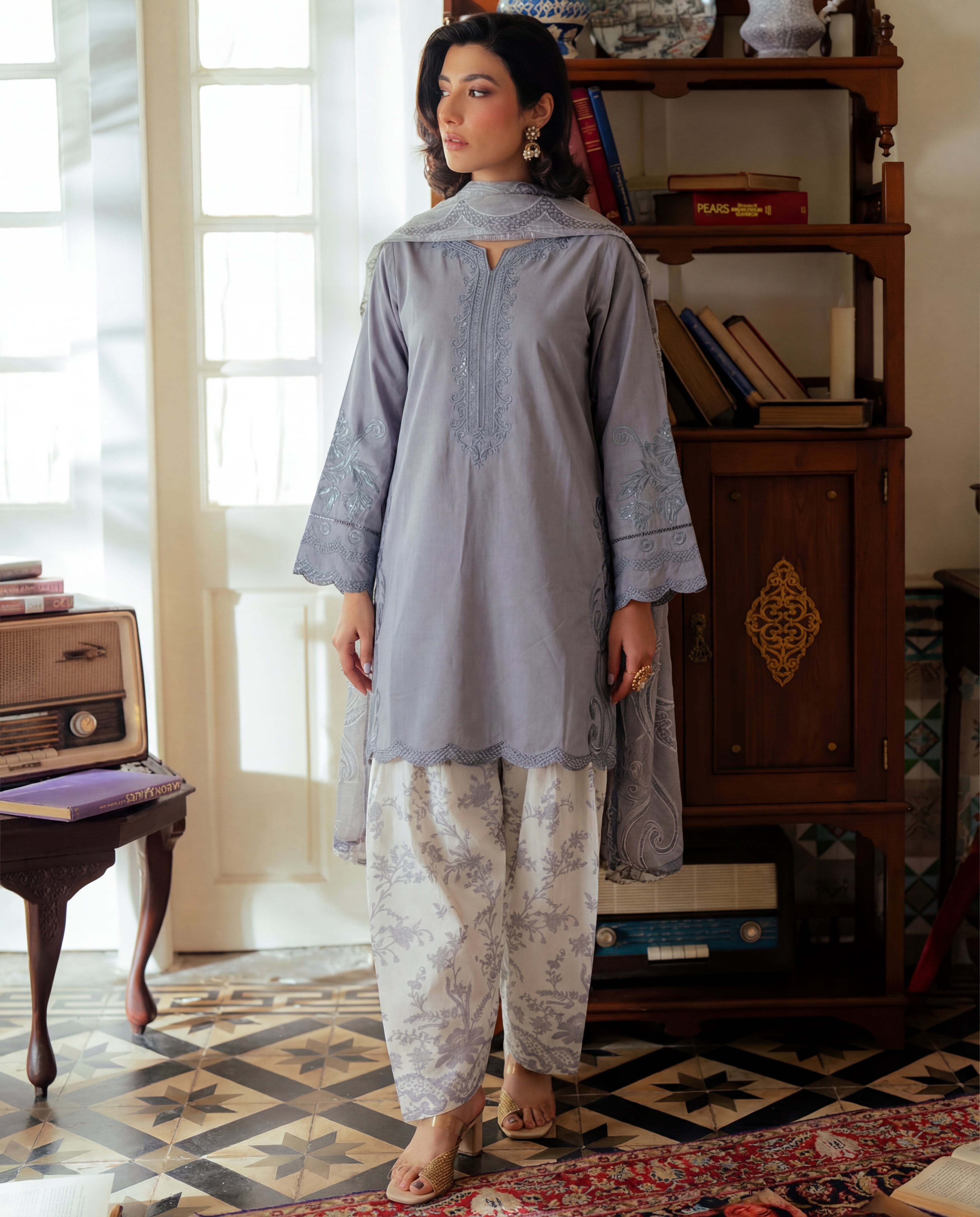 Koh E Noor - Grey Premium Fabric Pakistani Summer Dresses - Sahiba-clothing - 5
