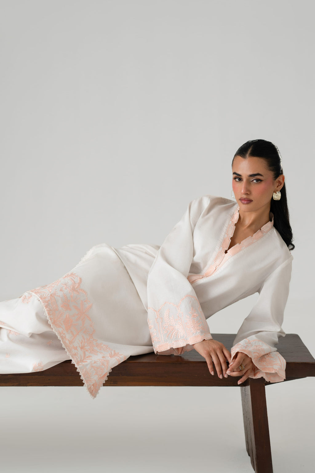 Ayna Cotton Pakistani Summer Dresses - Akbar Aslam - 9