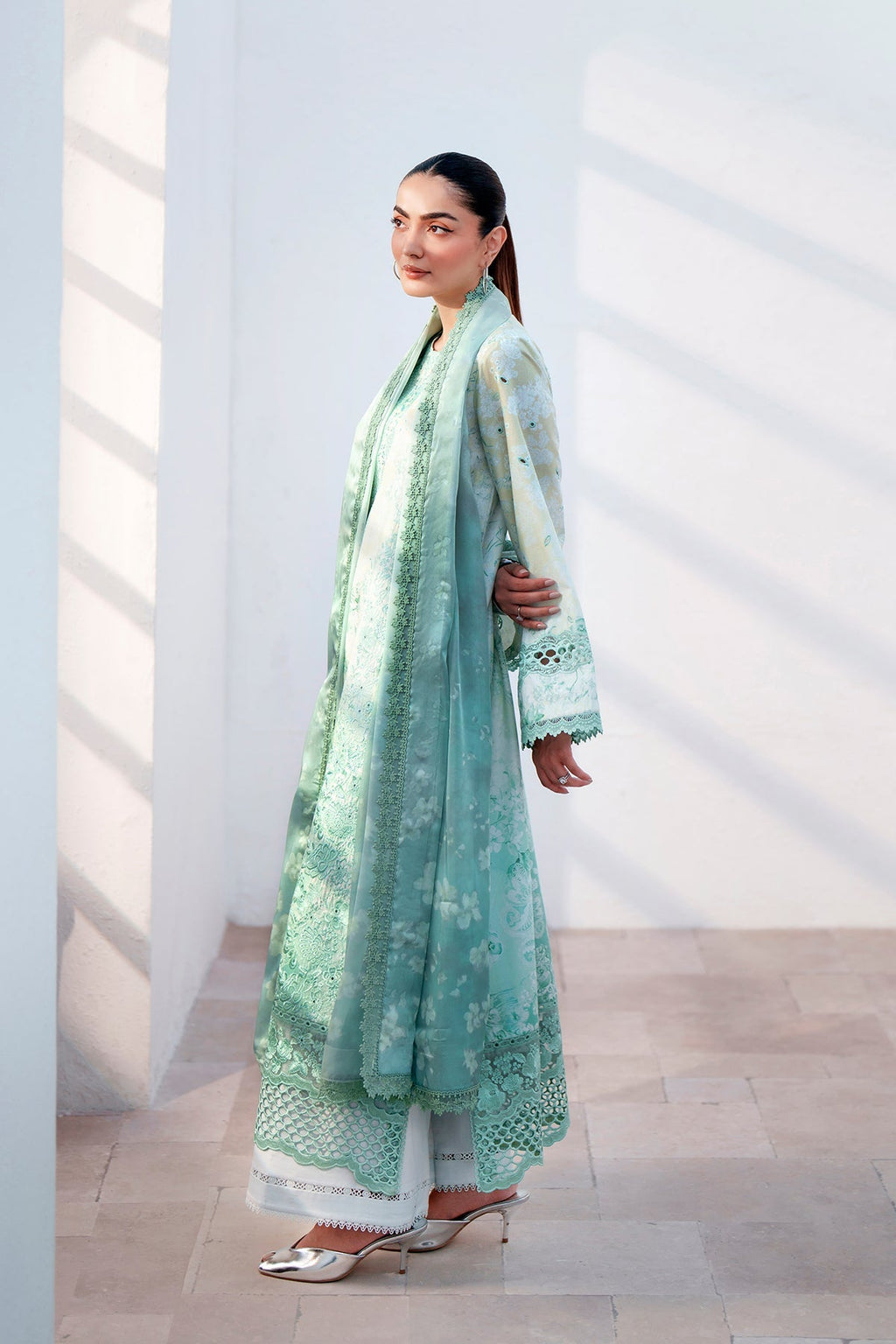 AURYN Organza Pakistani Summer Dresses - Afrozeh - 5