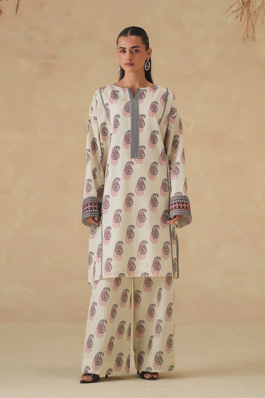 Varo Pakistani Summer Dresses Collection