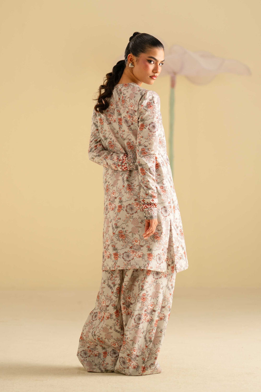 Reni Lawn Pakistani Casuals Dresses - Akbar Aslam - 3