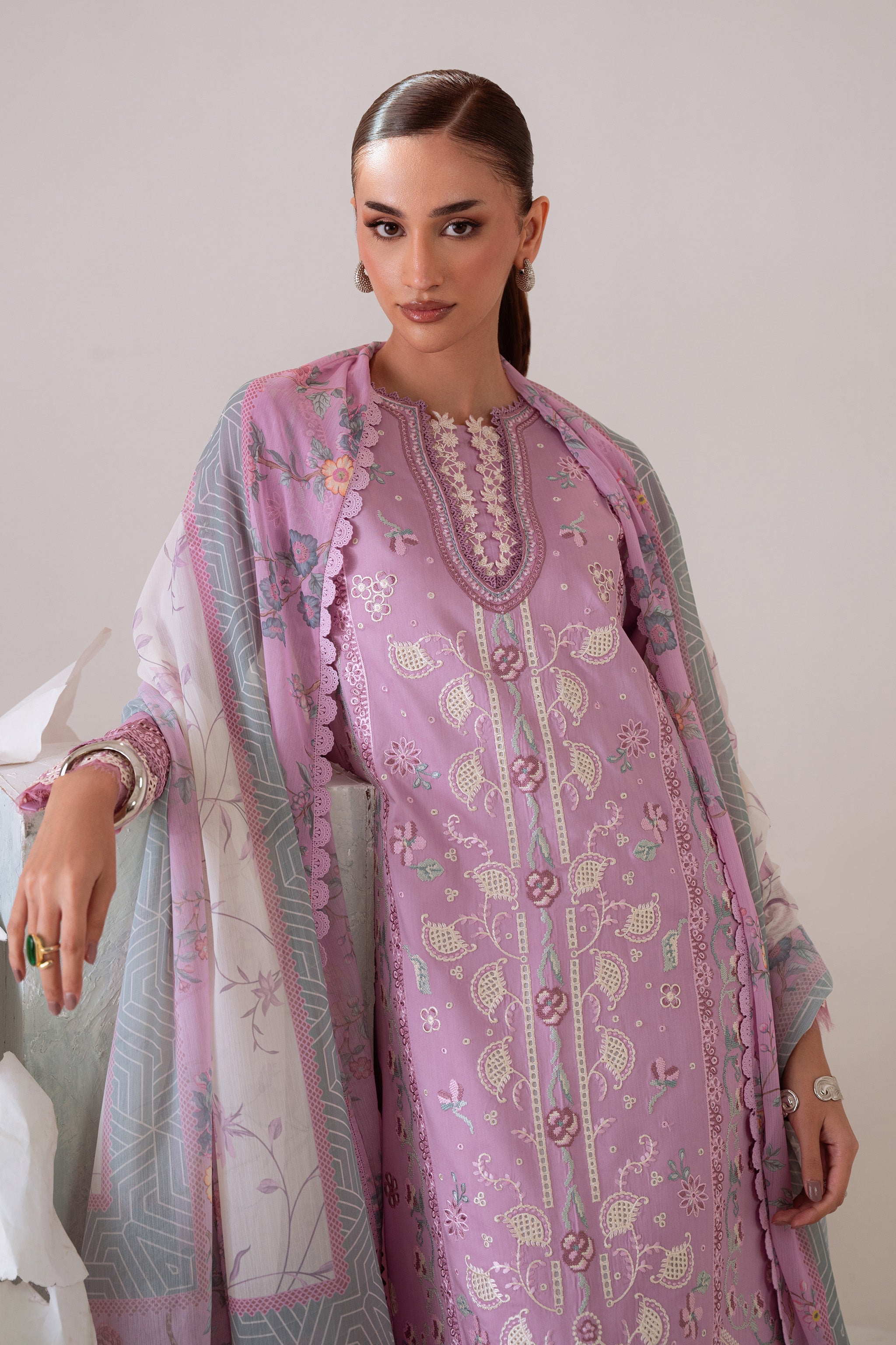 MAHVEEN (AV-10) Chiffon Pakistani Summer Dresses - aabyaan - 2