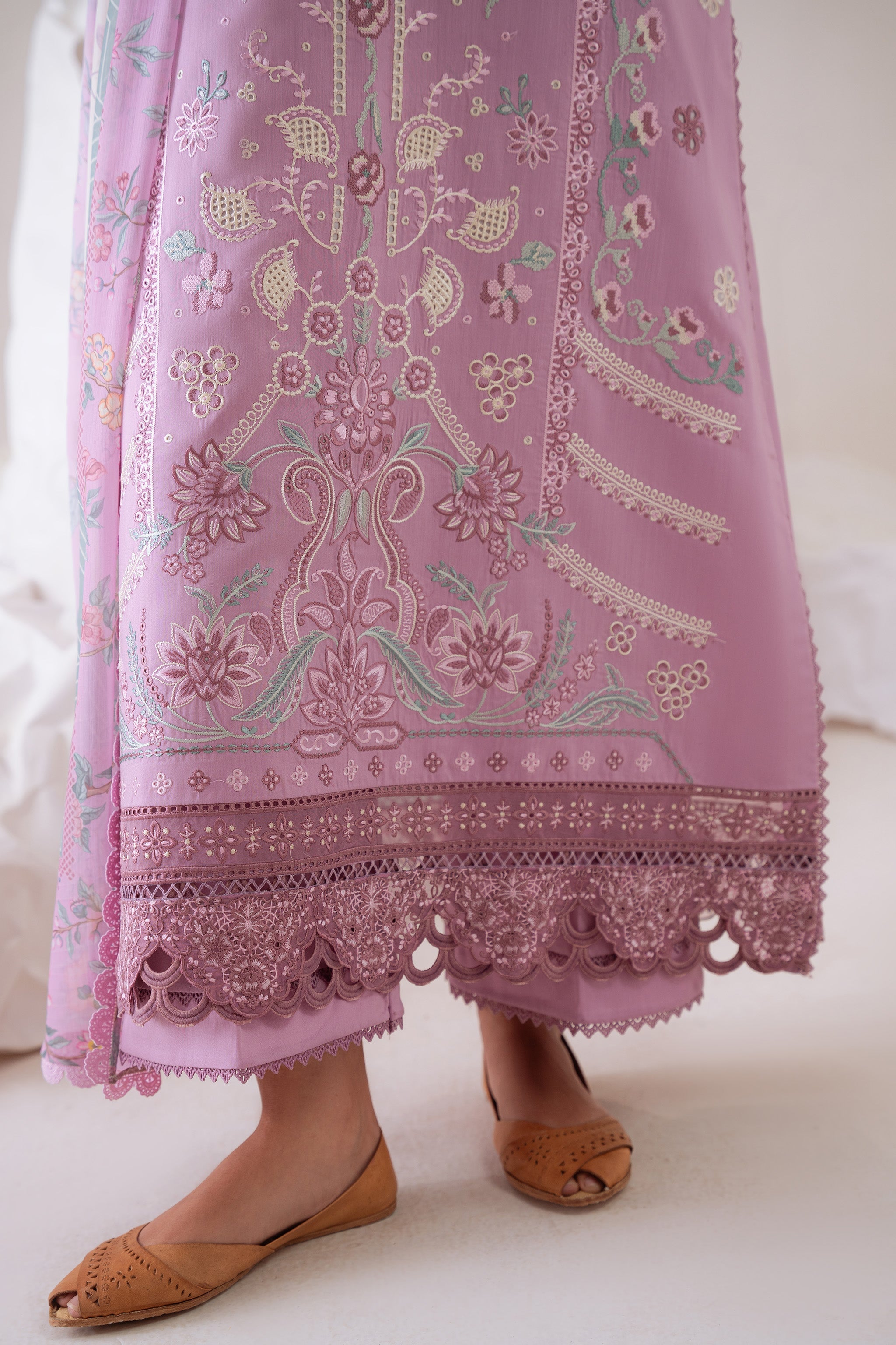 MAHVEEN (AV-10) Chiffon Pakistani Summer Dresses - aabyaan - 5