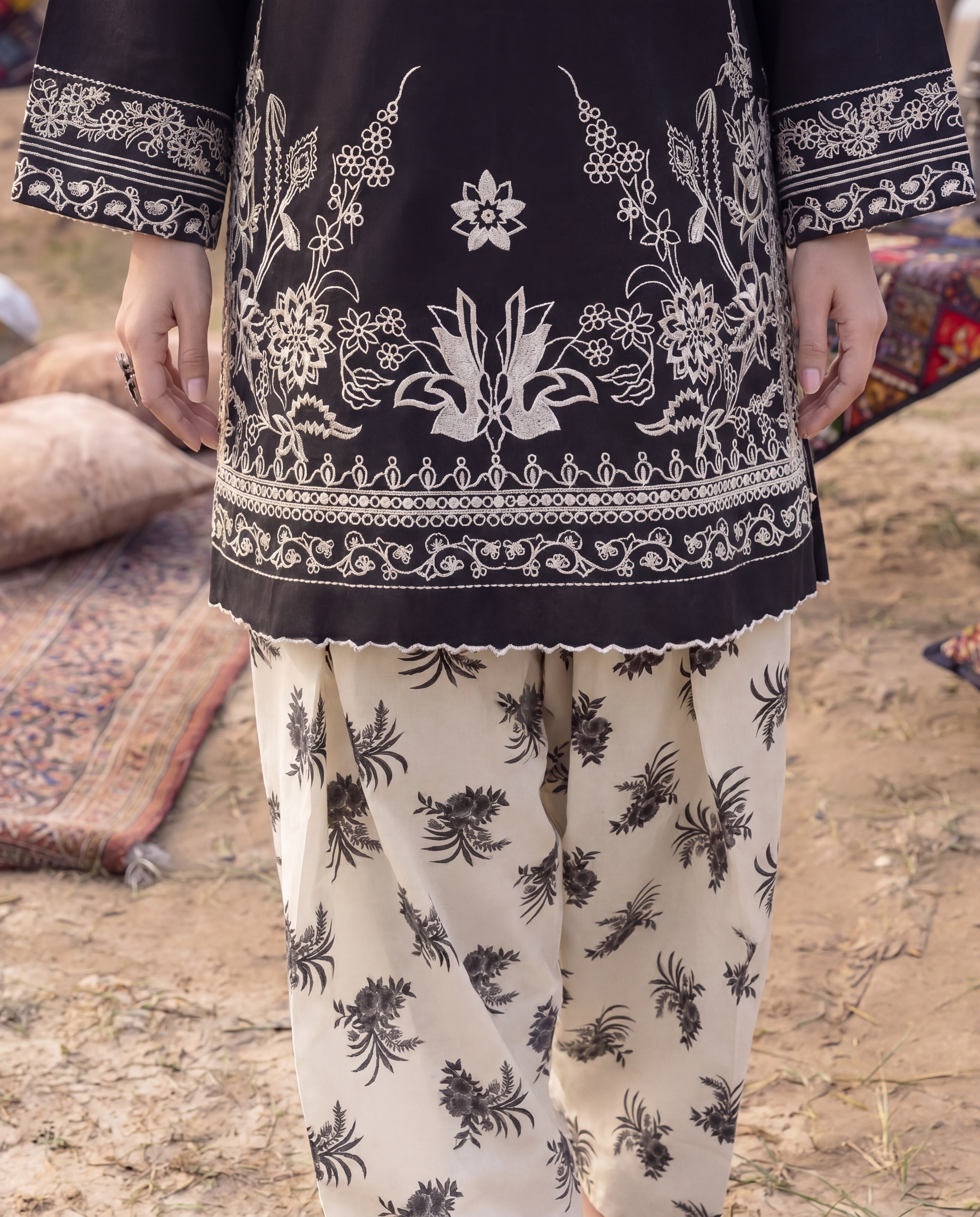 Parda-Nasheen Black Premium Fabric Pakistani Summer Dresses - Sahiba-clothing - 3