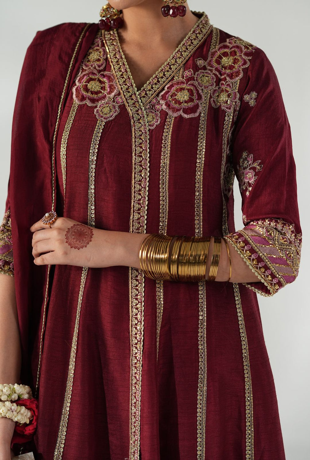 Ruby Raffia