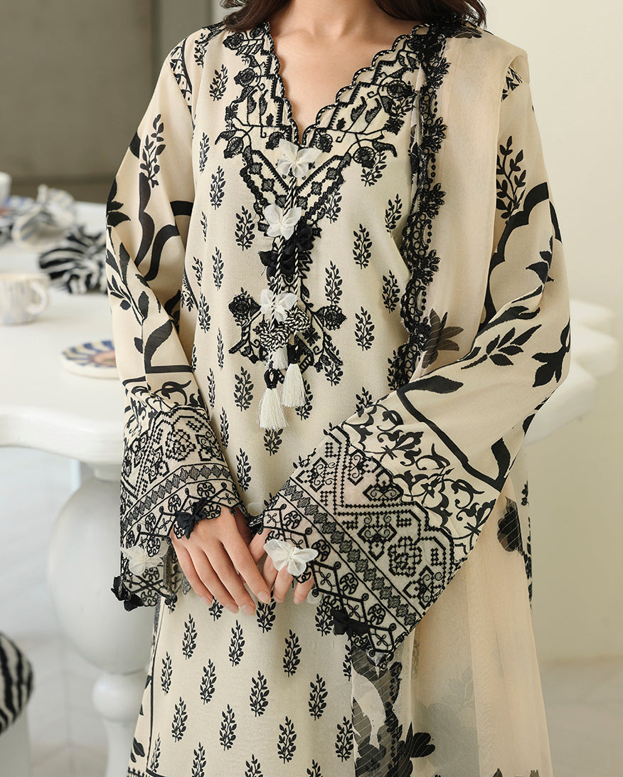 Willow Fleur Organza Women Clothing - Roheenaz - 5