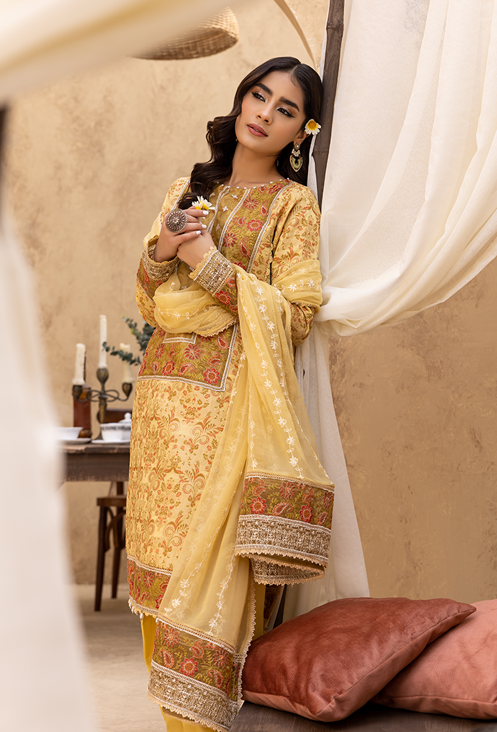 Ishq-Embroidered Jacquard-IS-02 Jacquard Pakistani Winter Dresses - Humdum - 2
